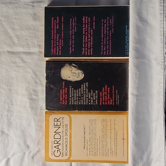 vintage paperbacks .. mysteries - Picture 3 of 13